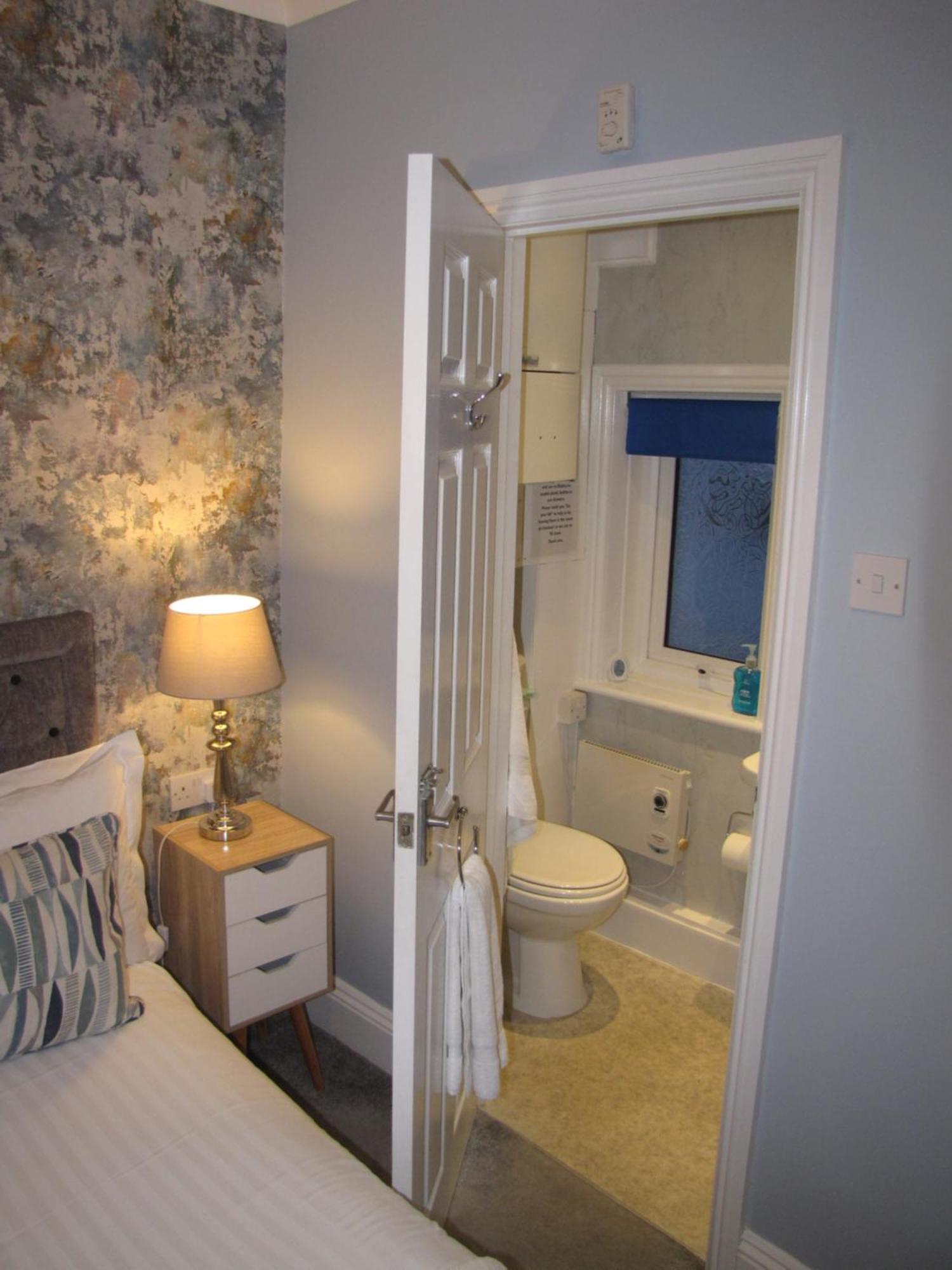 Ashmira Guest House Weymouth Luaran gambar