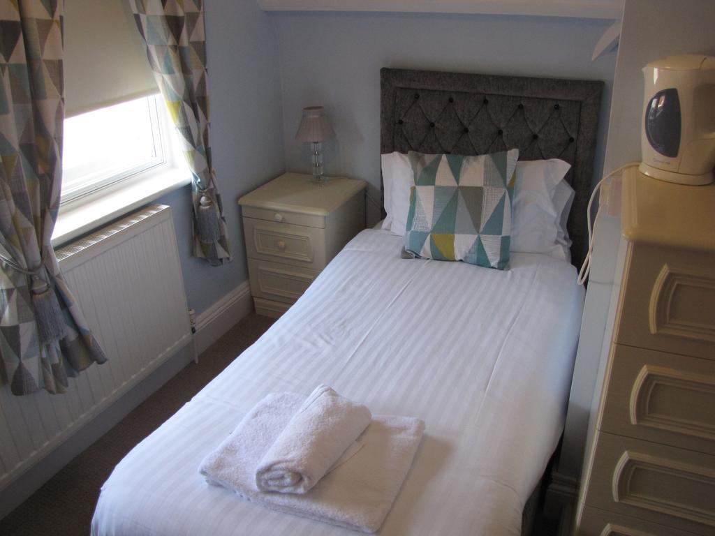 Ashmira Guest House Weymouth Luaran gambar