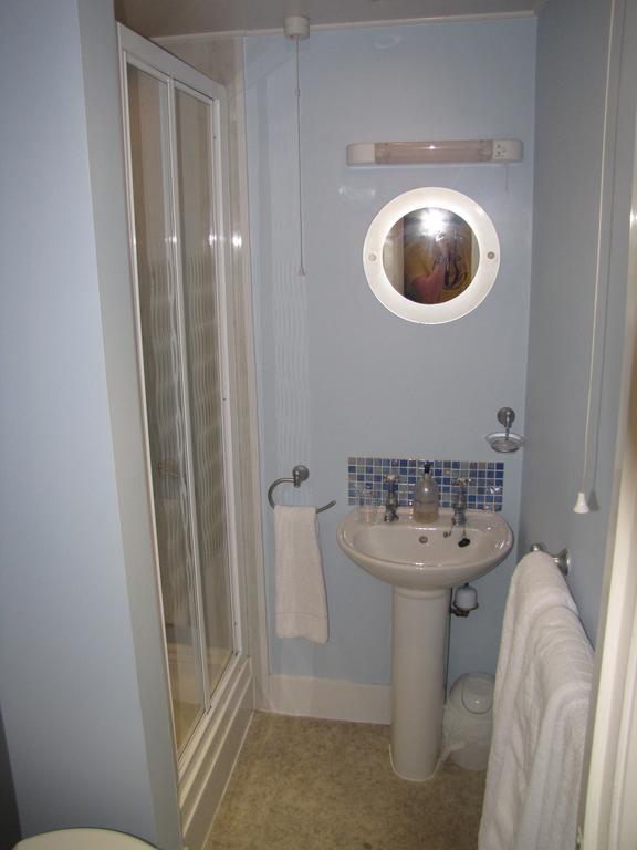 Ashmira Guest House Weymouth Luaran gambar